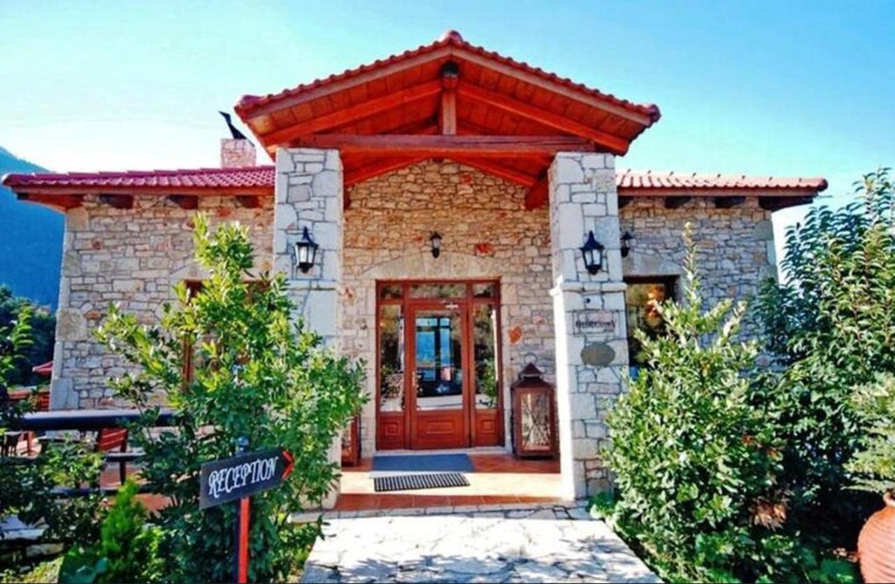Georgio'S V Chalet Kalavrita Εξωτερικό φωτογραφία